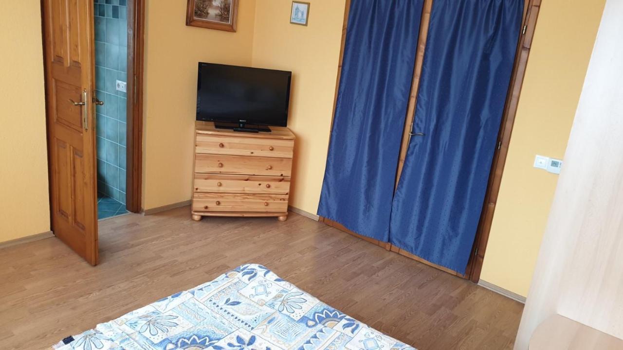 Ilona Apartmanok Balatonboglár 外观 照片