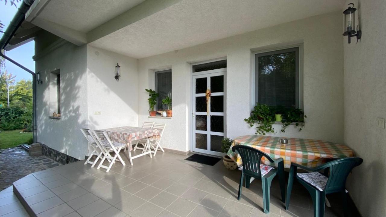 Ilona Apartmanok Balatonboglár 外观 照片