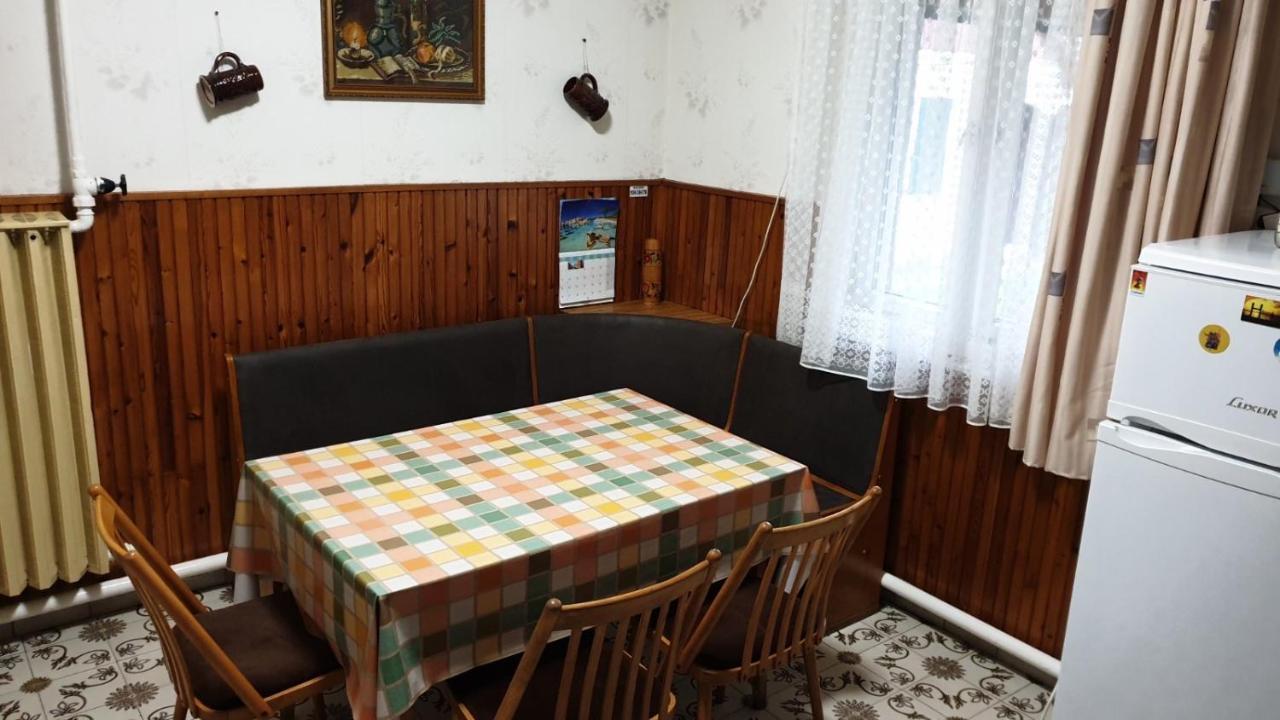 Ilona Apartmanok Balatonboglár 外观 照片